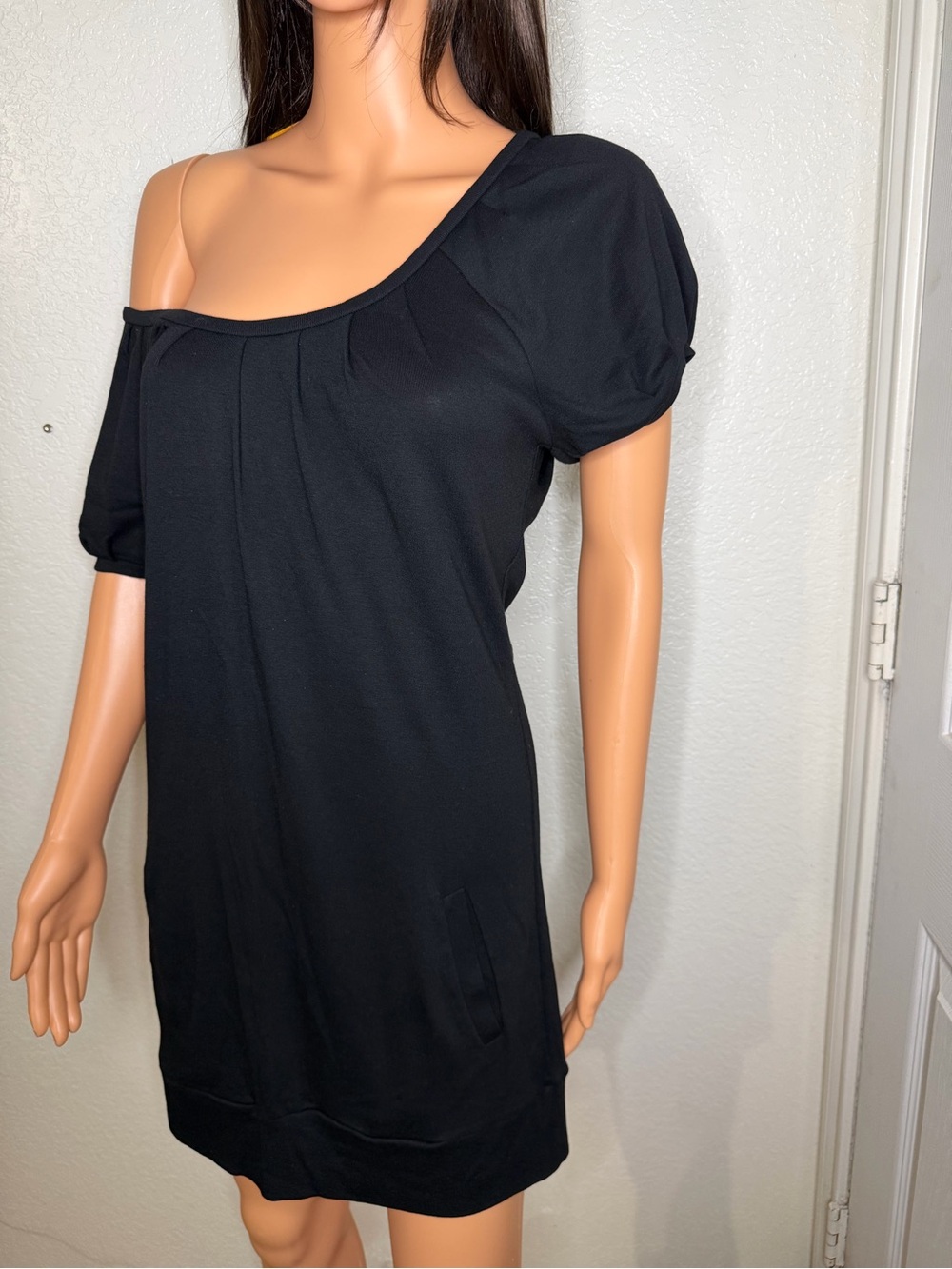 Express Black One-Shoulder Mini Dress